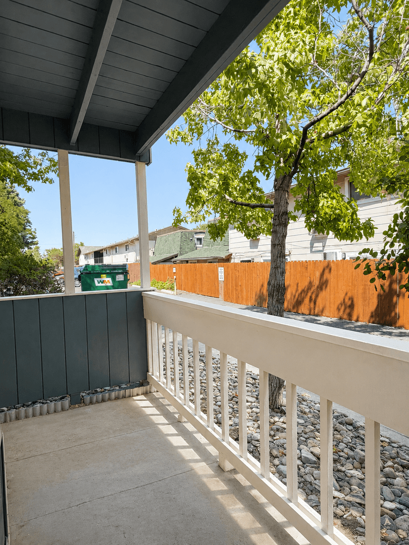 Reno Apartment: 1155 Glenda Way