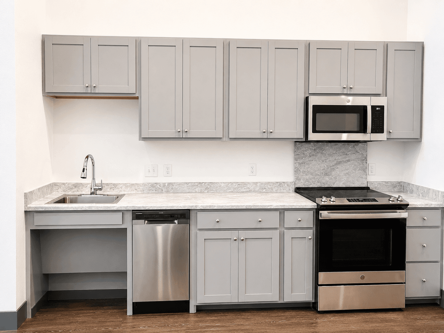 Reno Apartment: 420 Valley Road