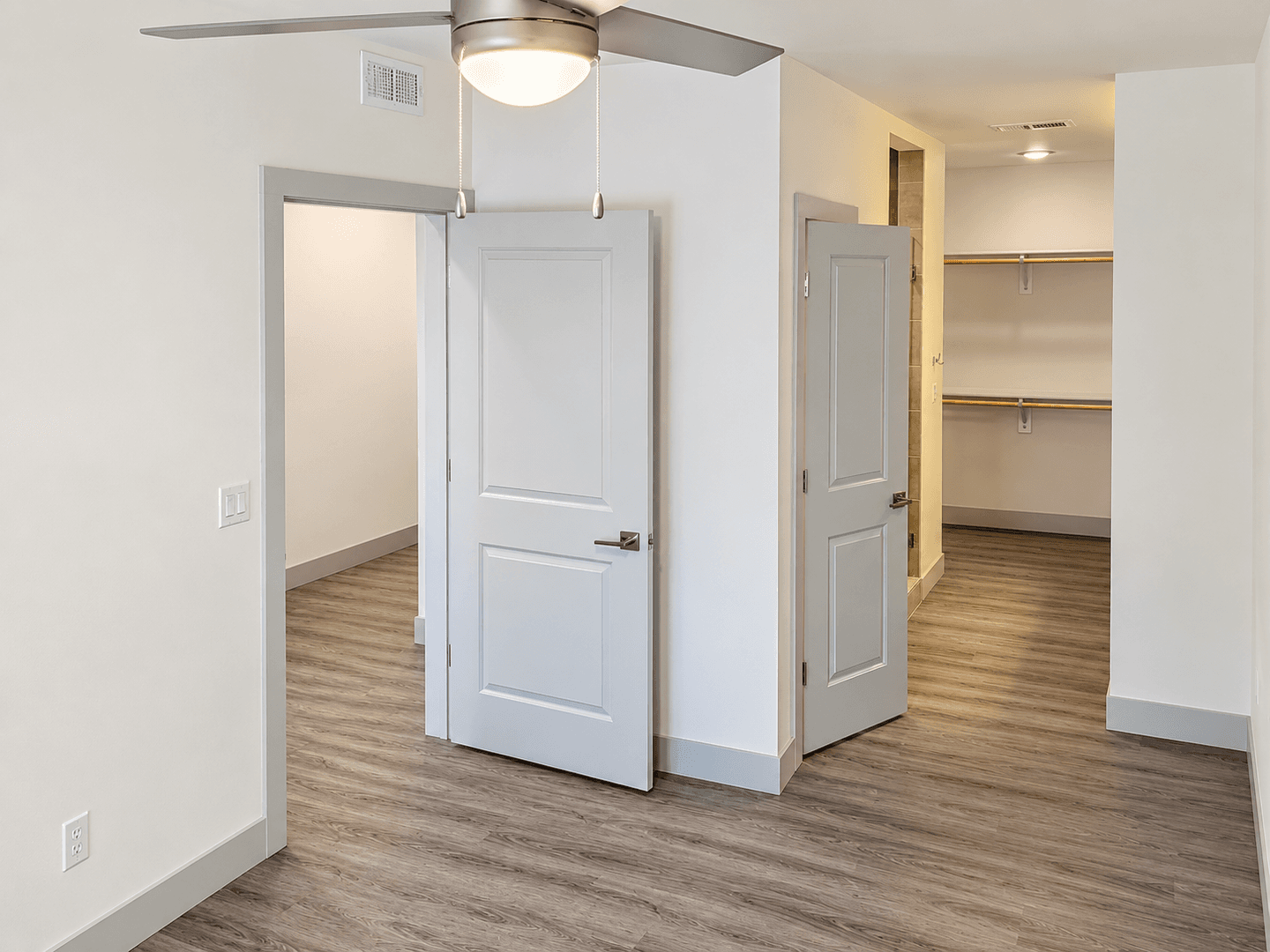 Reno Apartment: 529-543 W 1st St & 100-114 Bell St
