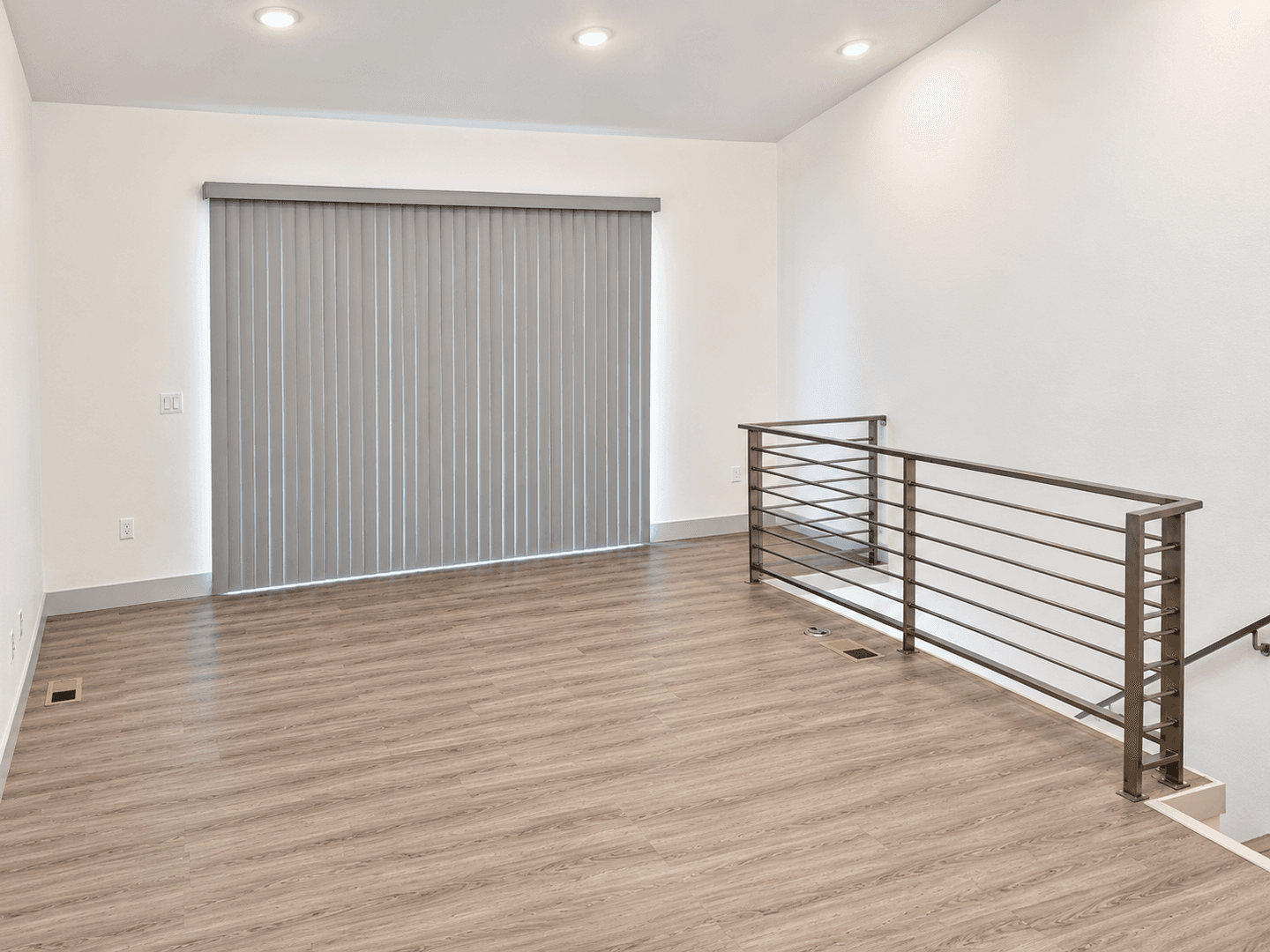 Reno Apartment: 529-543 W 1st St & 100-114 Bell St
