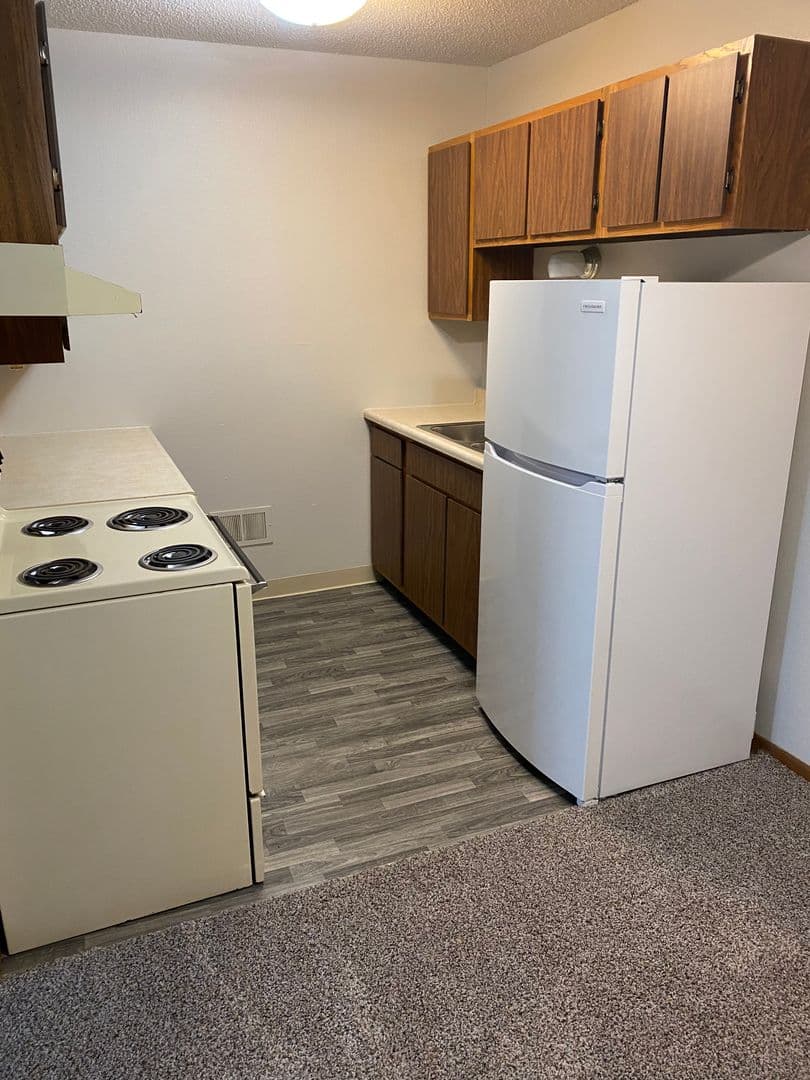 Marion Apartment: 1450-1540 44th St
