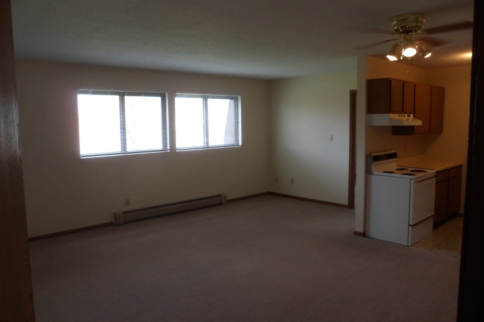 Marion Apartment: 1450-1540 44th St