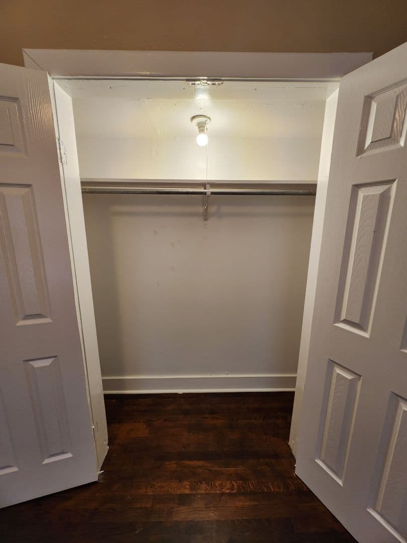Tyler Apartment: 620-626 S. Kennedy Ave
