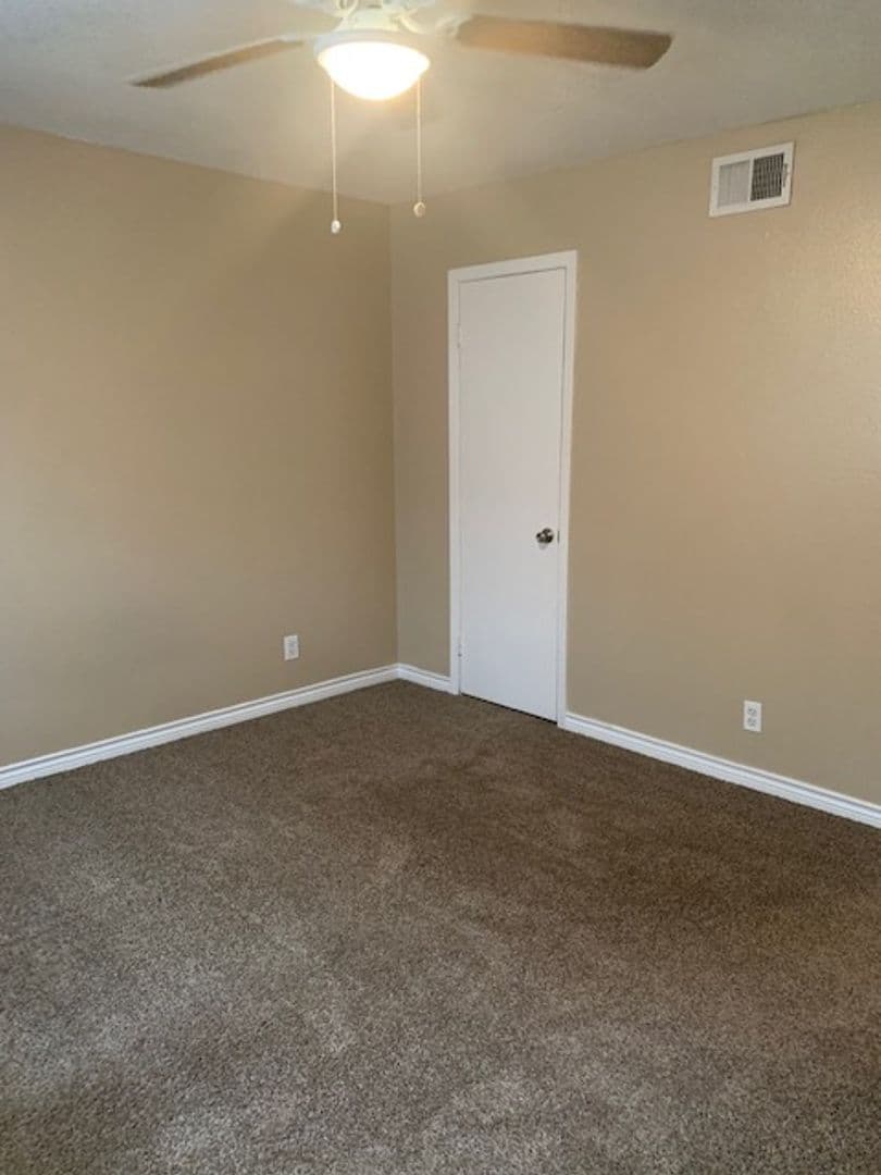 Tyler Apartment: 2400 Shiloh Rd