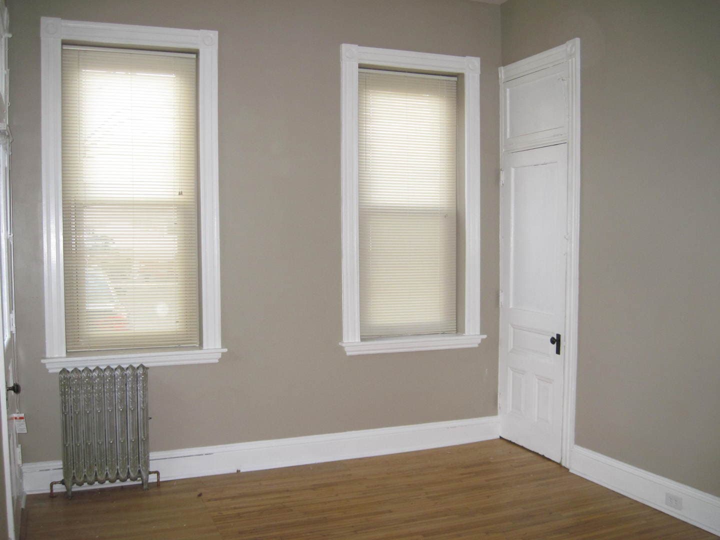 Pottstown Apartment: 117 High St