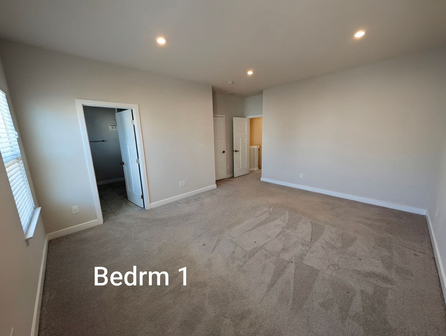 Avon House: 1470 Caymus Ct