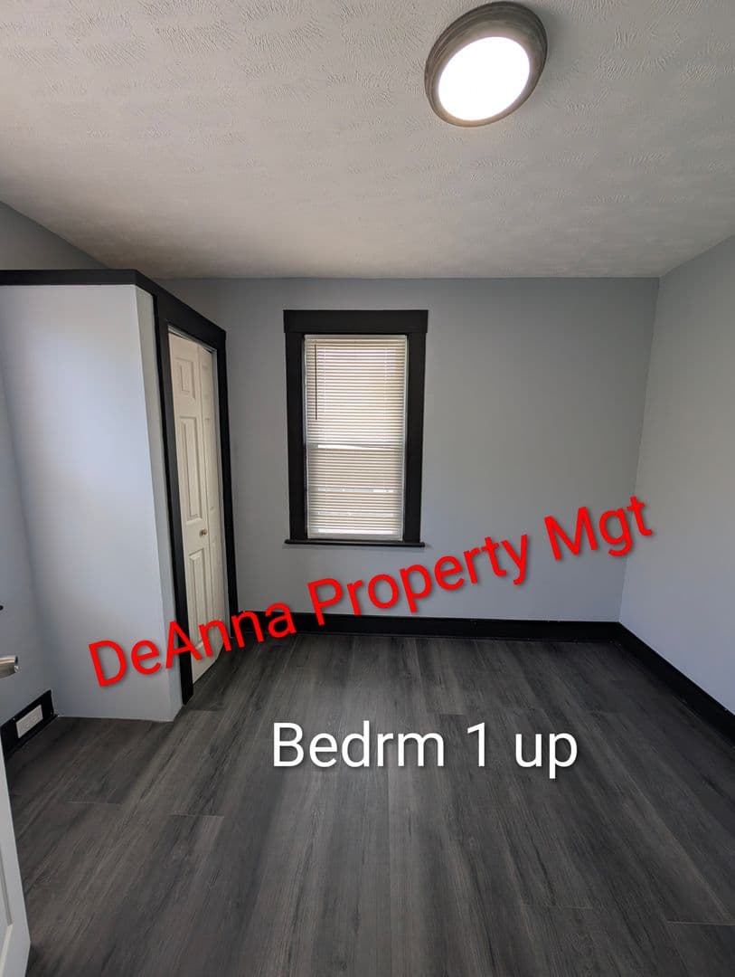 Cleveland Apartment: 1431 Rowley Ave
