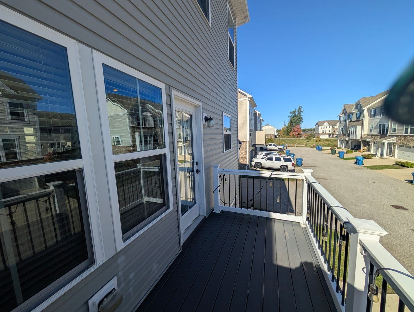 Avon House: 1470 Caymus Ct