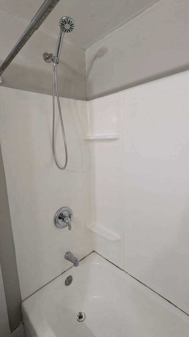 Cleveland Apartment: 3436 Storer Ave