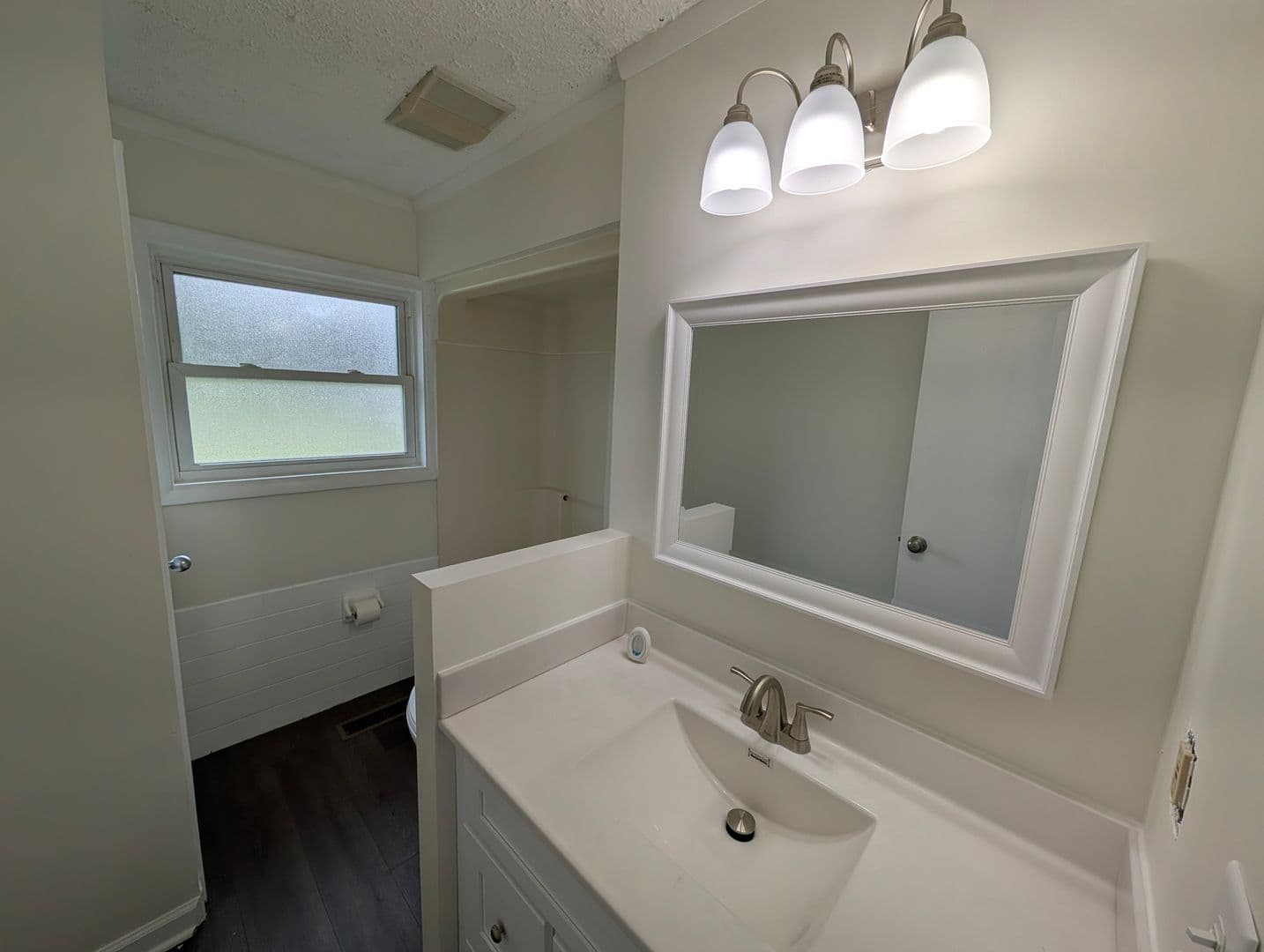 Reynoldsburg House: 1055 Cottingham Road