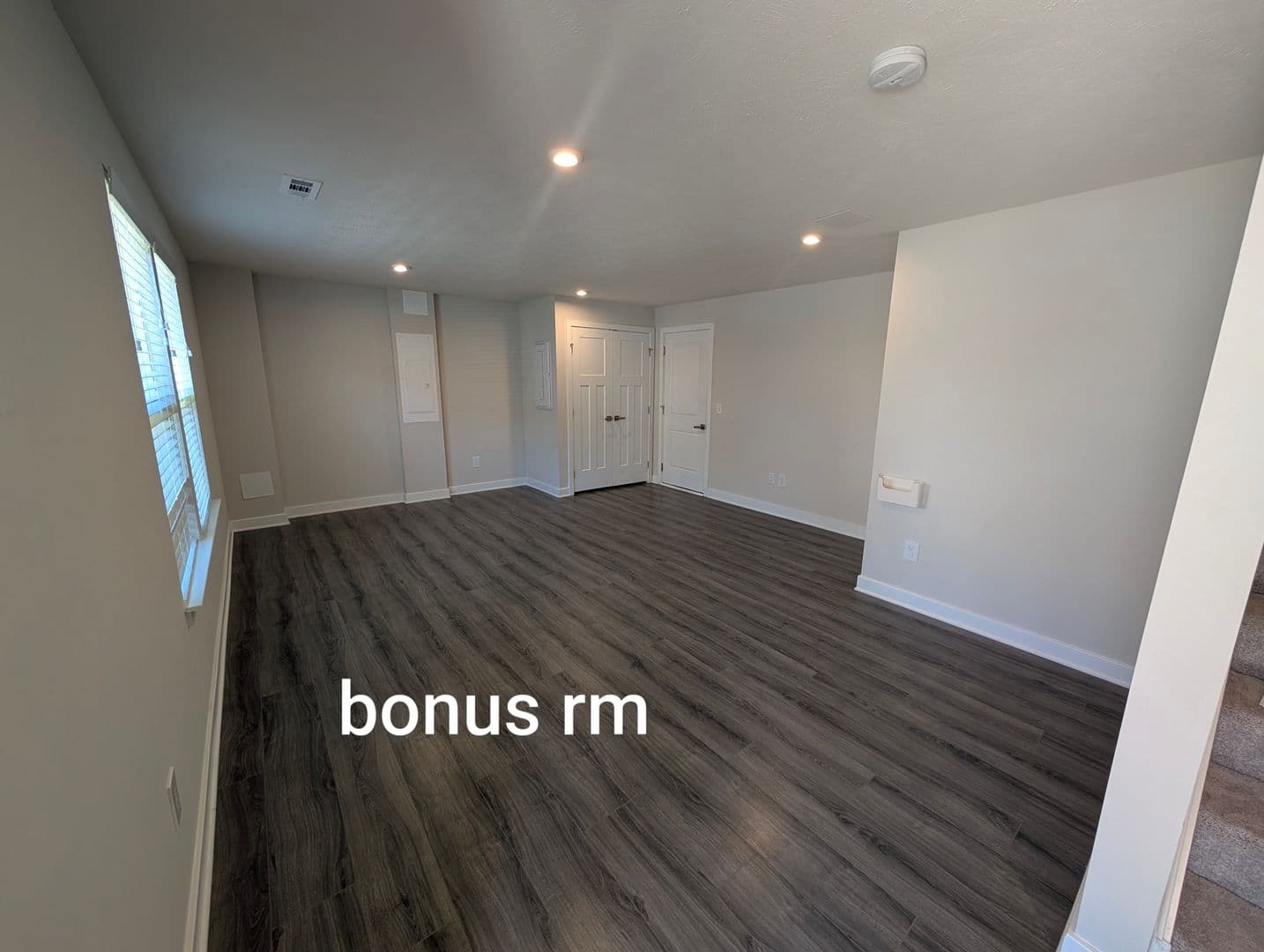 Avon House: 1470 Caymus Ct