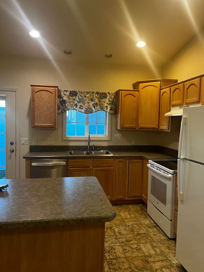 Billings House: 3142 New Hope Dr