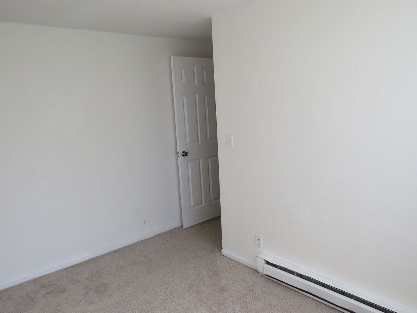 Billings Apartment: 317 Jackson Street