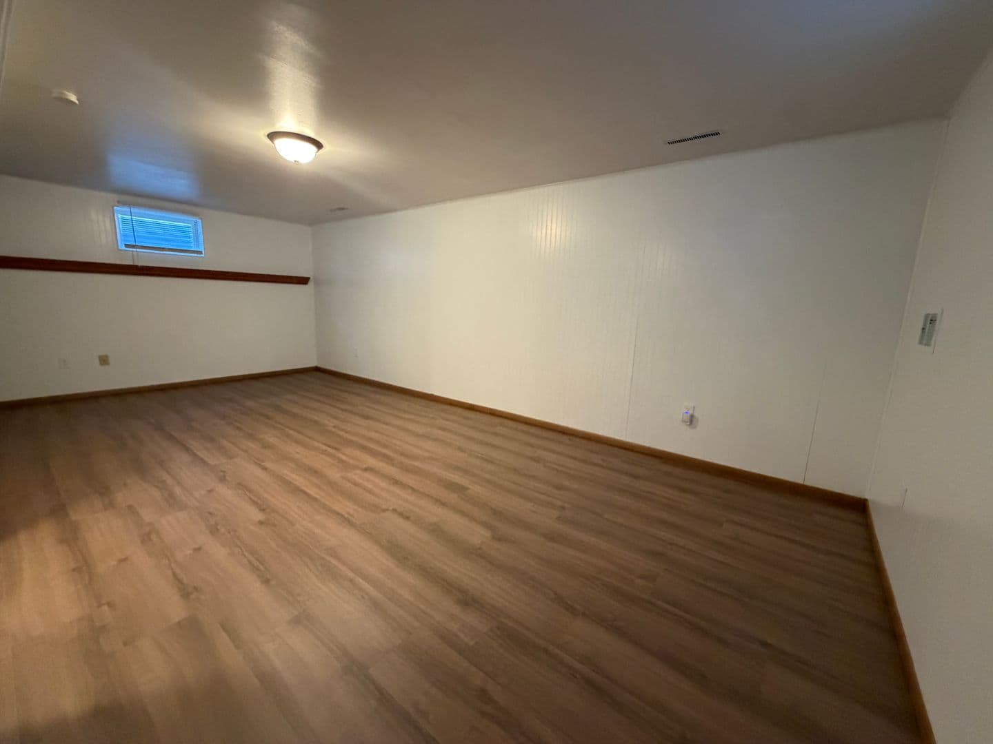 Billings House: 3390 Canyon Drive #C18