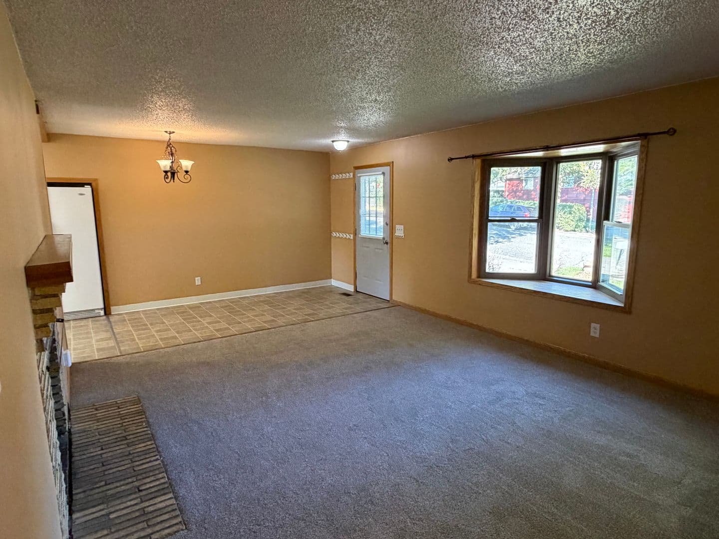 Billings House: 2414 Meadowood St.