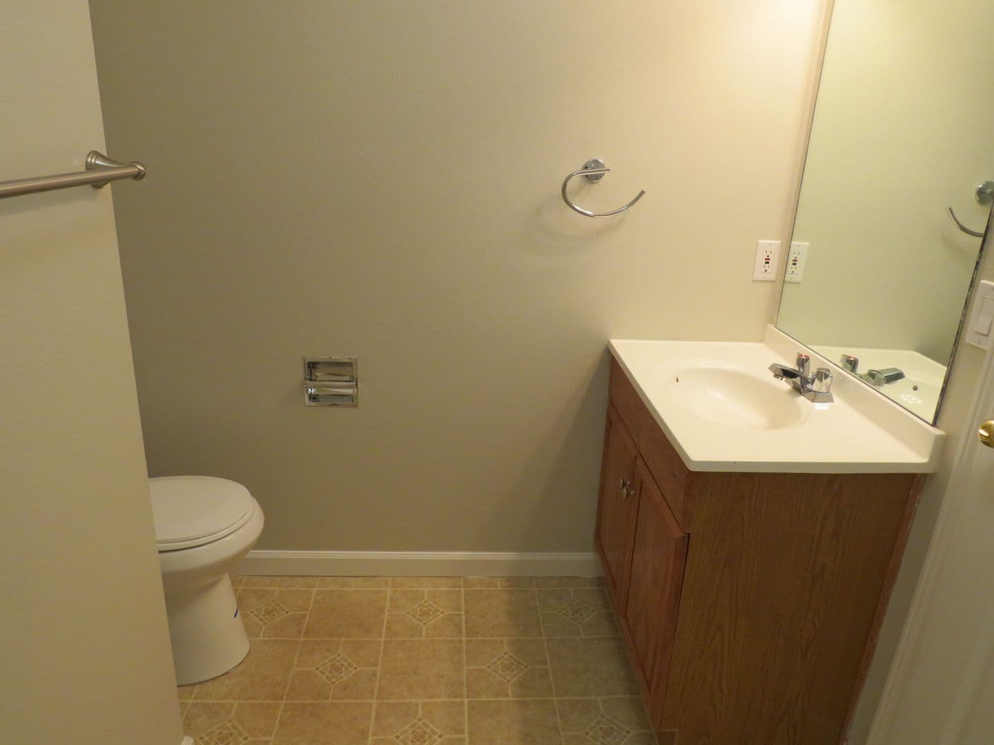 Billings House: 3125 Laredo Place