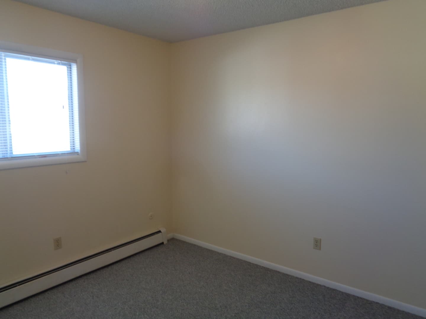 Billings Apartment: 2215 Monad