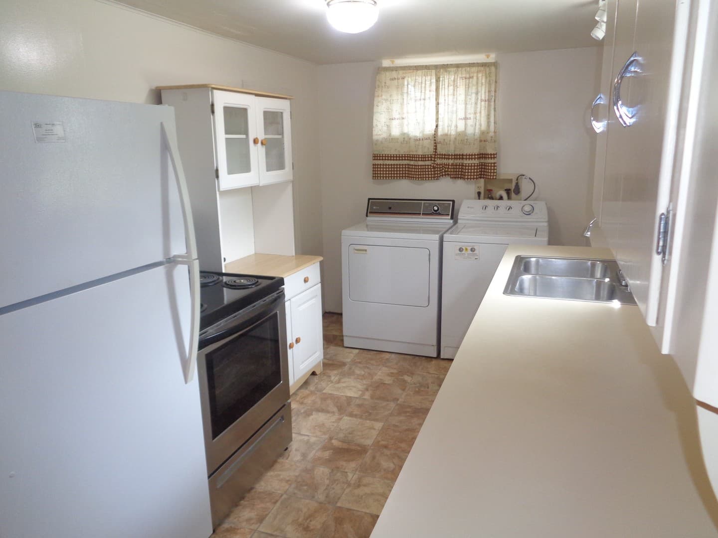 Billings Apartment: 2622 Rimrock Road
