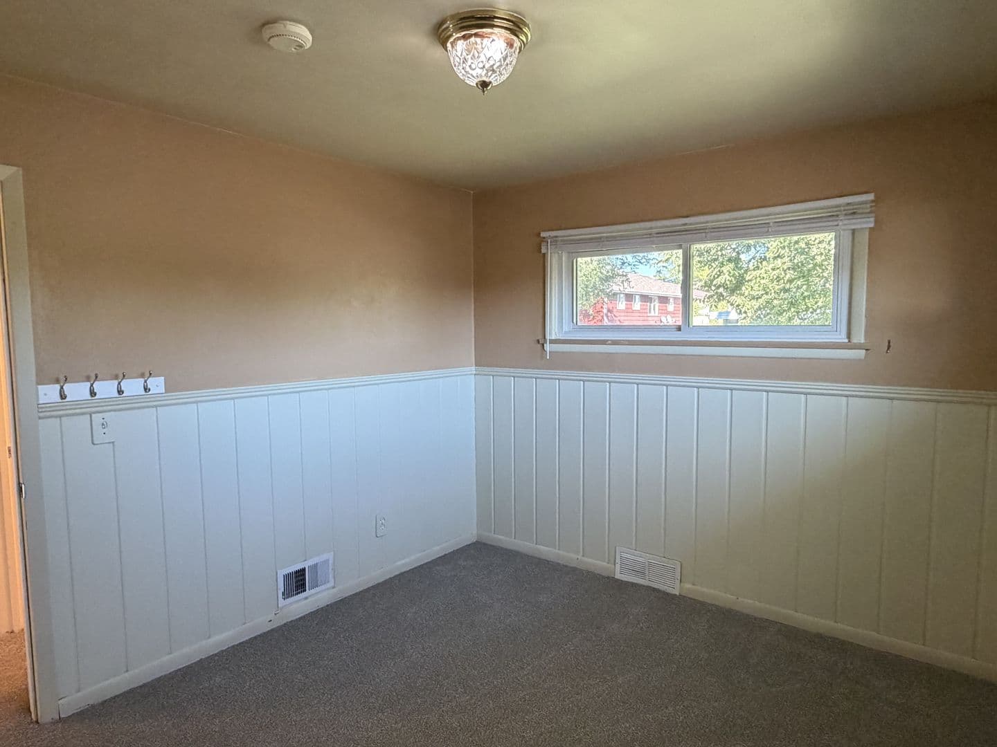 Billings House: 2414 Meadowood St.