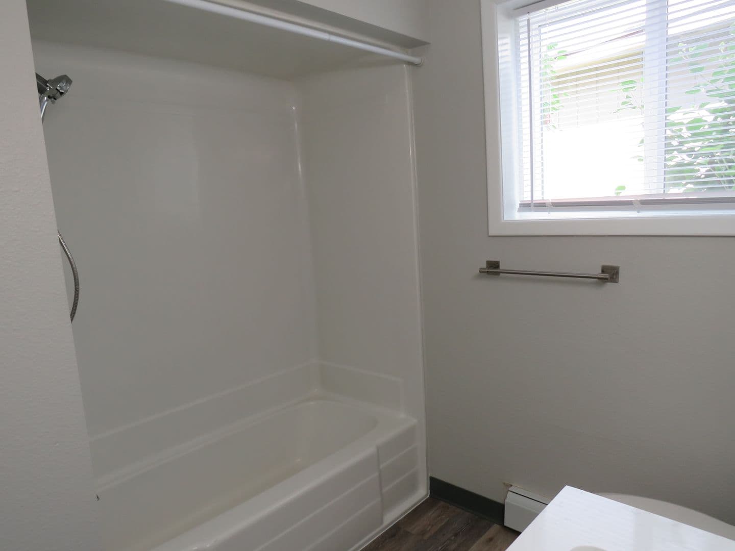 Billings Apartment: 828 Yellowstone River Road
