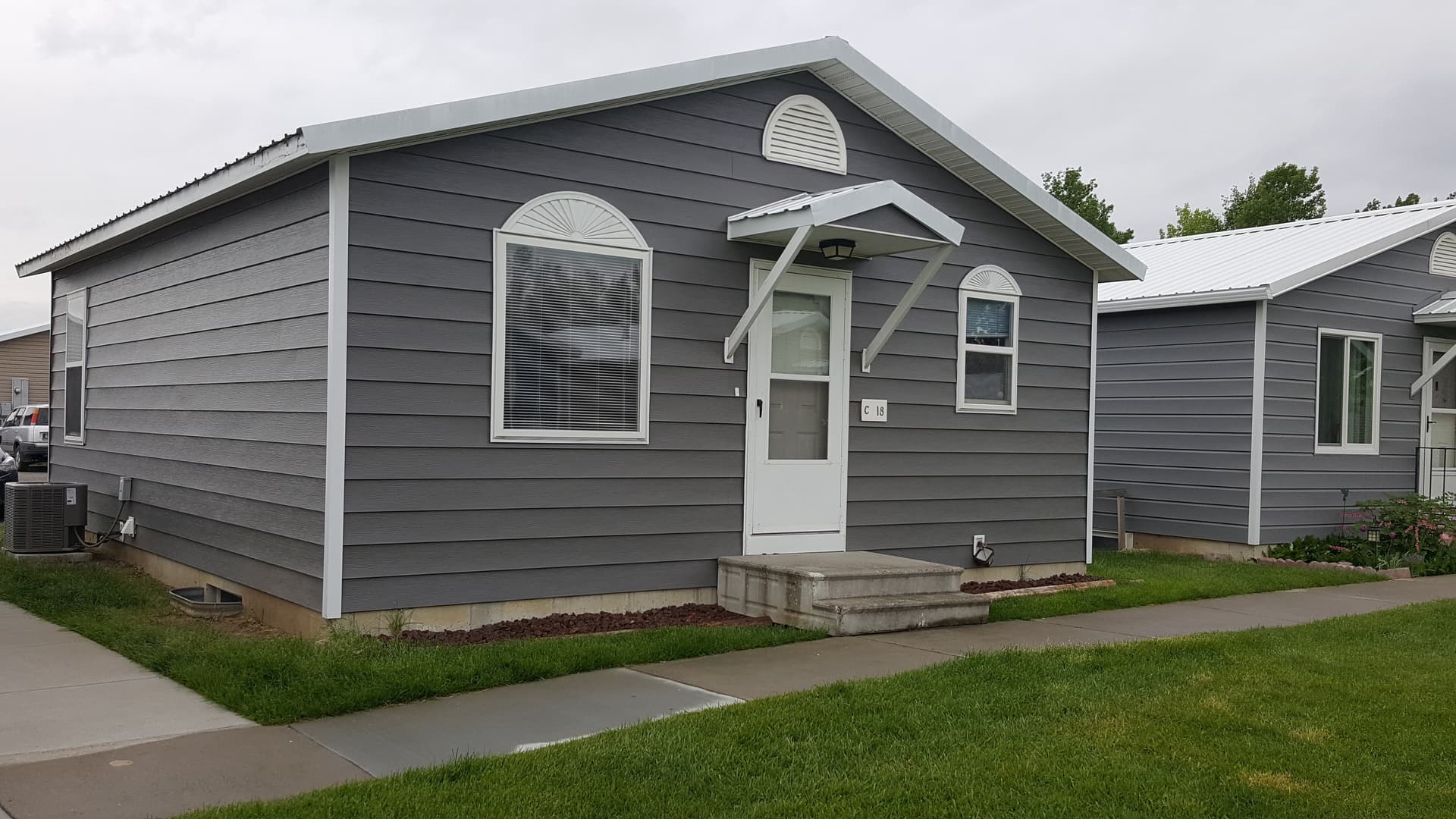 Billings House: 3390 Canyon Drive #C18
