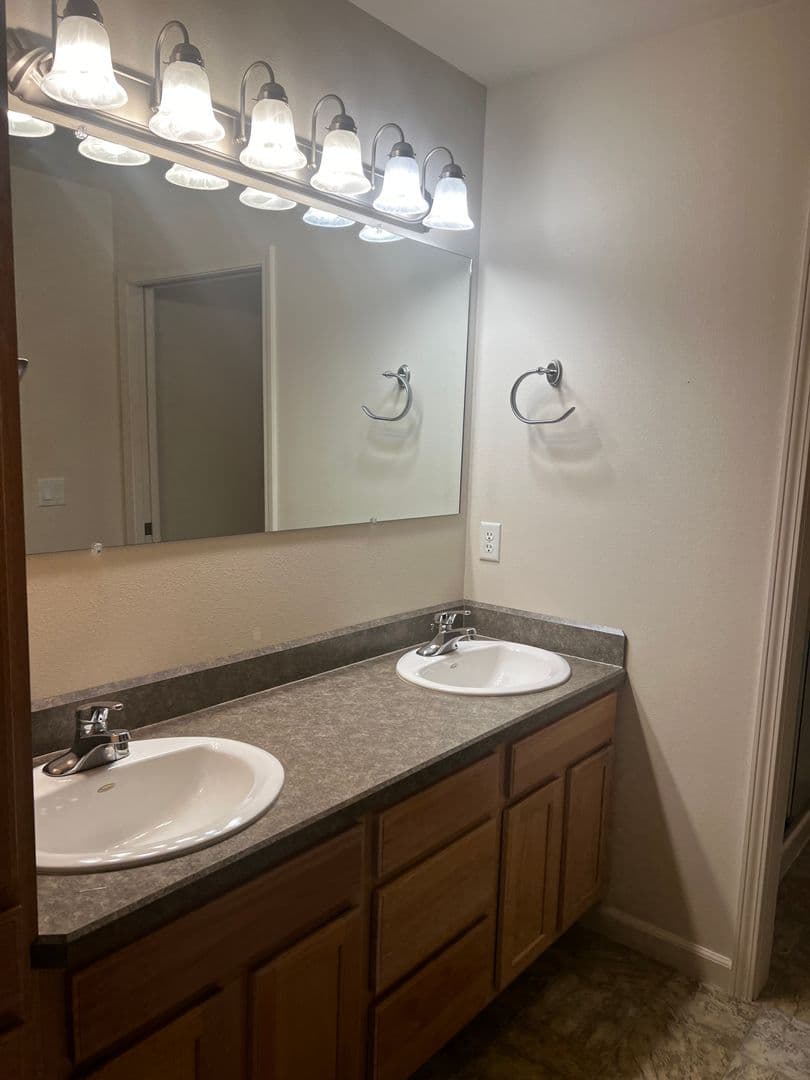 Billings House: 3142 New Hope Dr