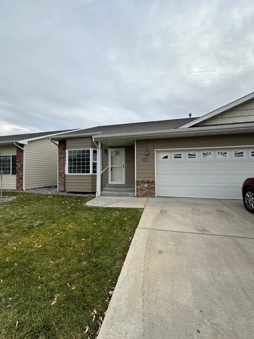 Billings House: 3142 New Hope Dr