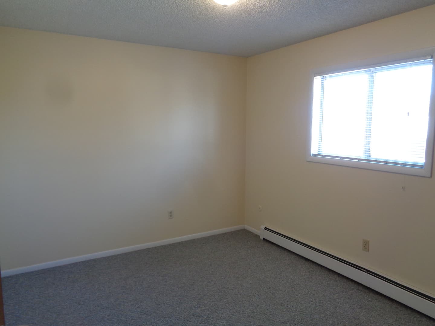 Billings Apartment: 2215 Monad
