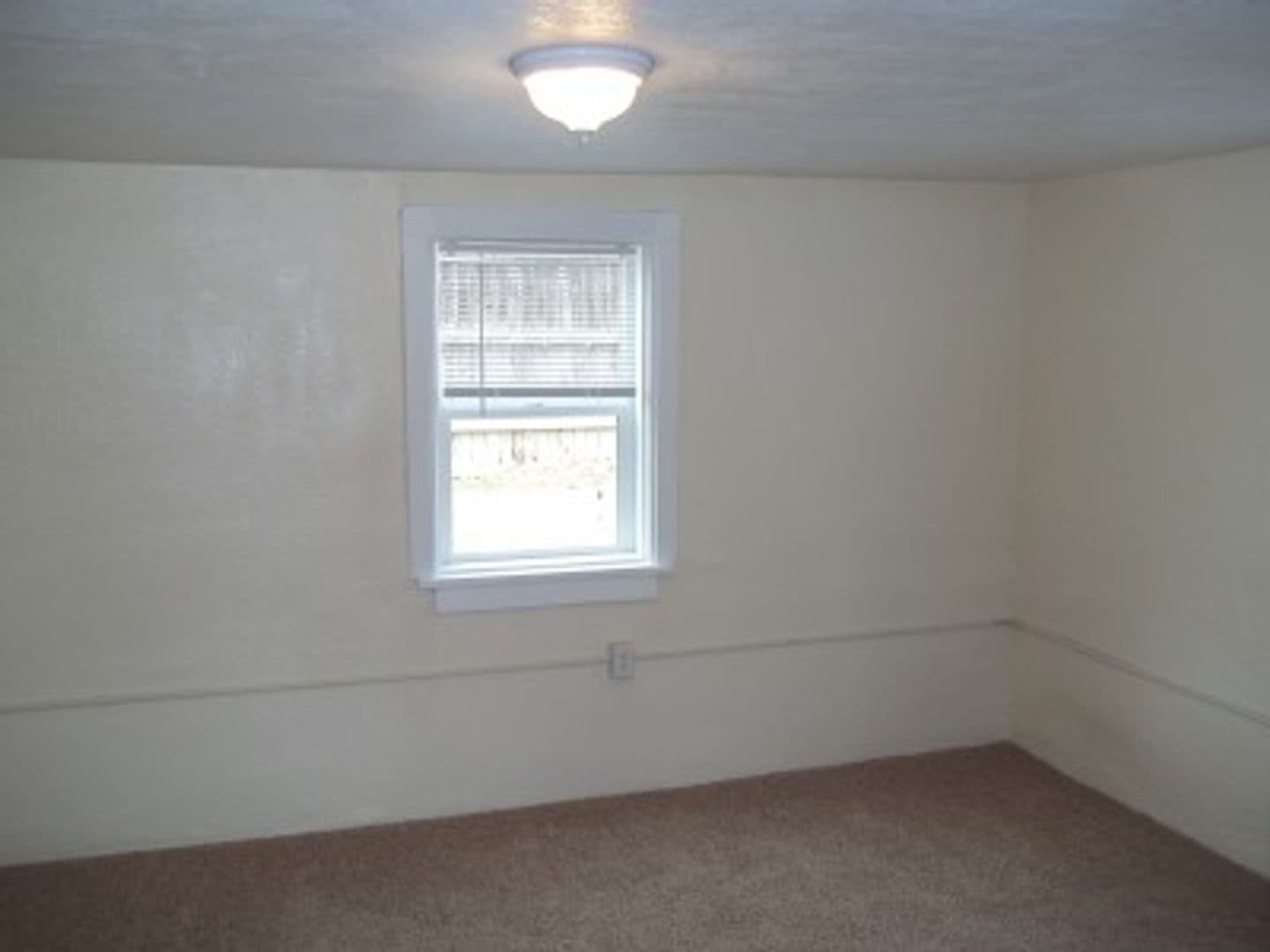 Billings House: 3045 Poly Dr