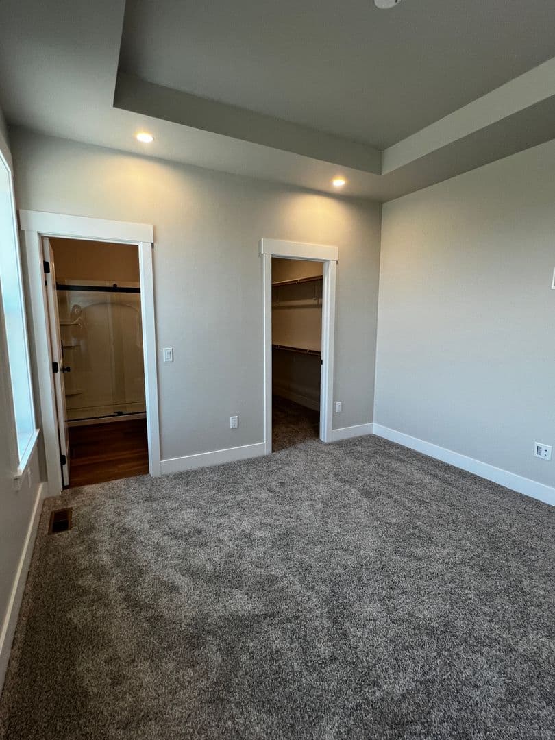 Billings House: 76 Dryfly Ln