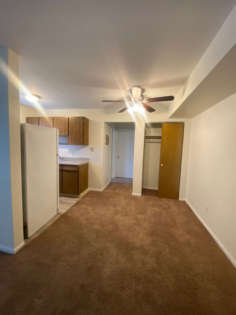 Euclid Apartment: 22450-22400 Euclid Ave.