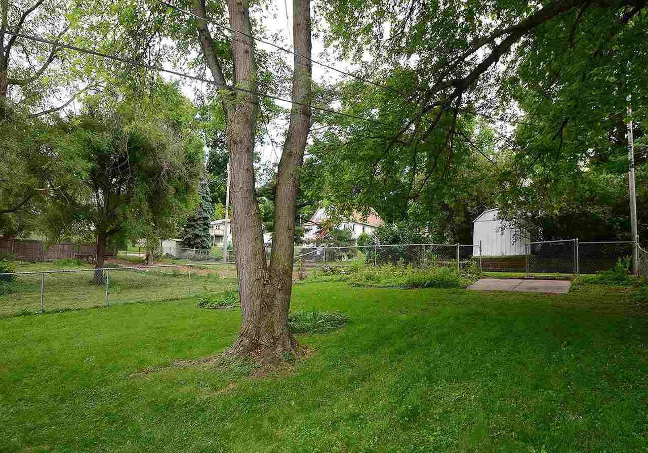 Omaha House: 2131 Drexel St