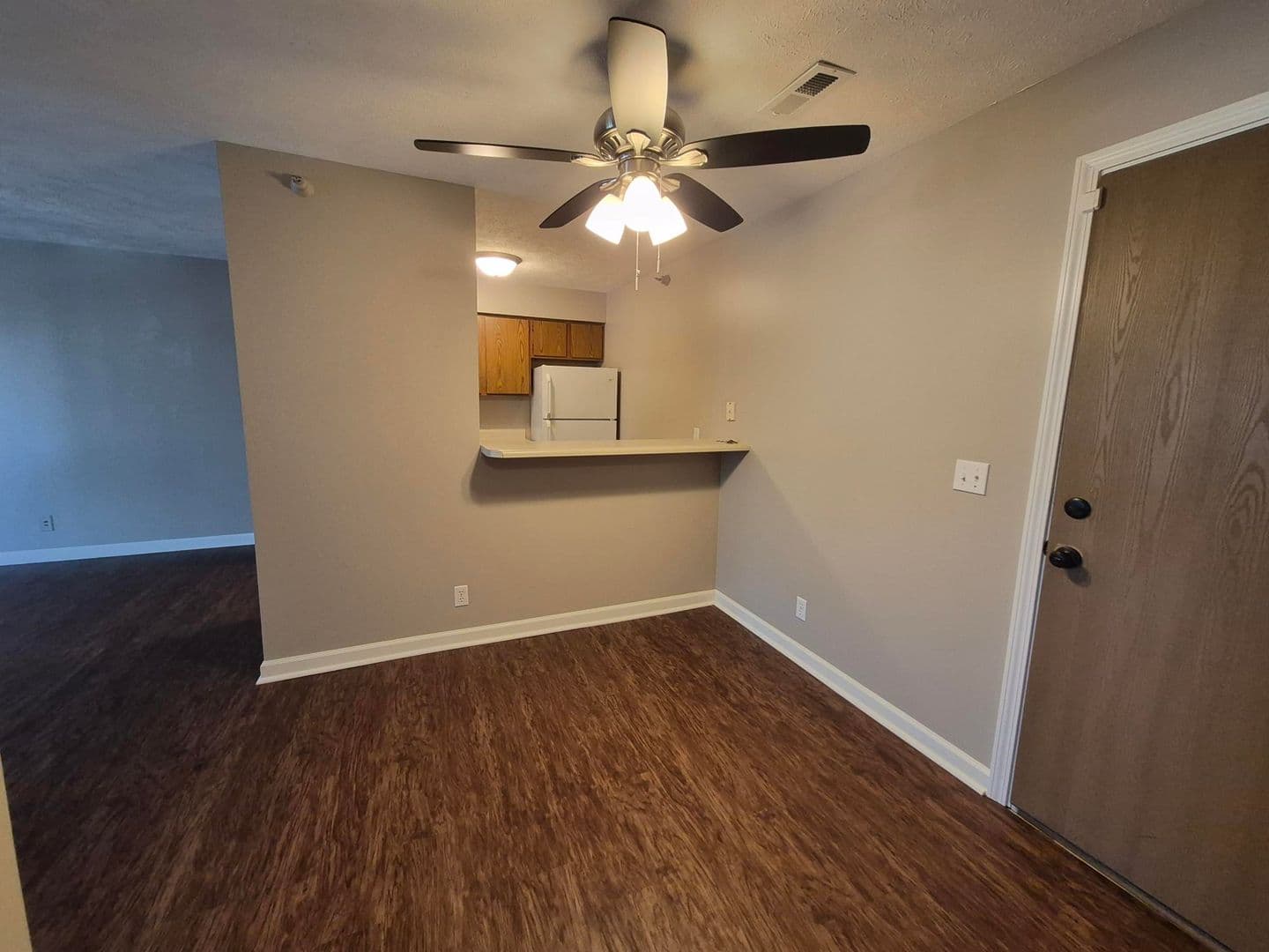 Omaha Apartment: 10526 Fort Plaza