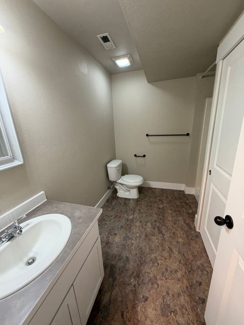 Cheney Townhome: Alki - BlackHawk Ln