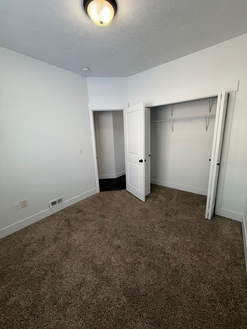 Cheney Townhome: Alki - BlackHawk Ln