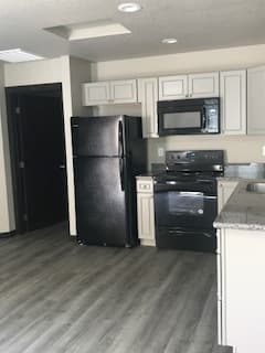 Airway Heights Apartment: 13902 W Bergen Dr