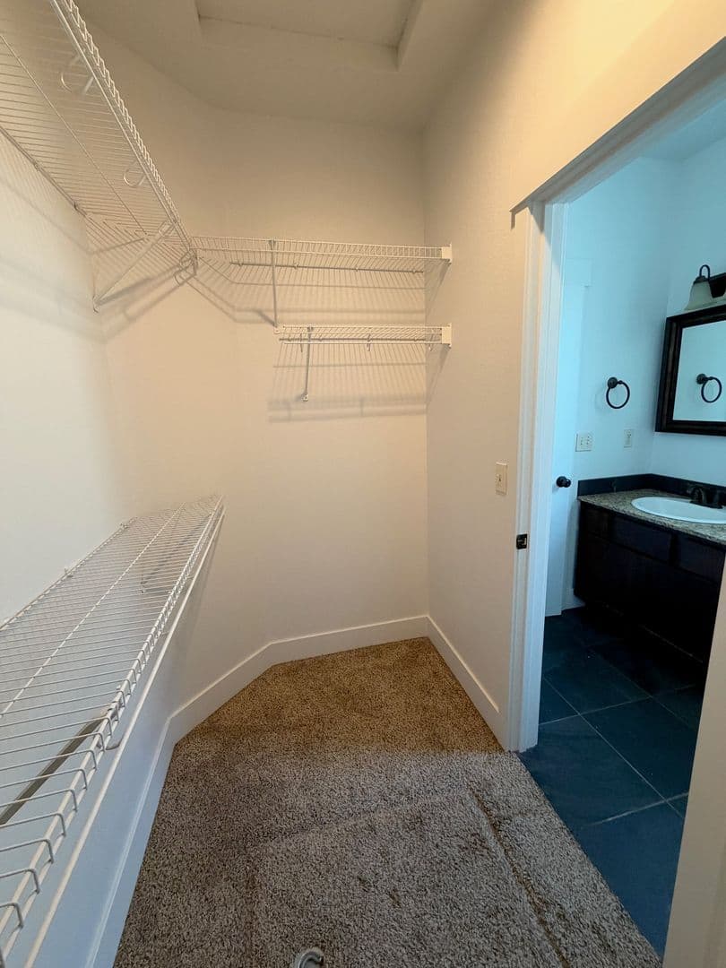 Cheney Townhome: Alki - BlackHawk Ln
