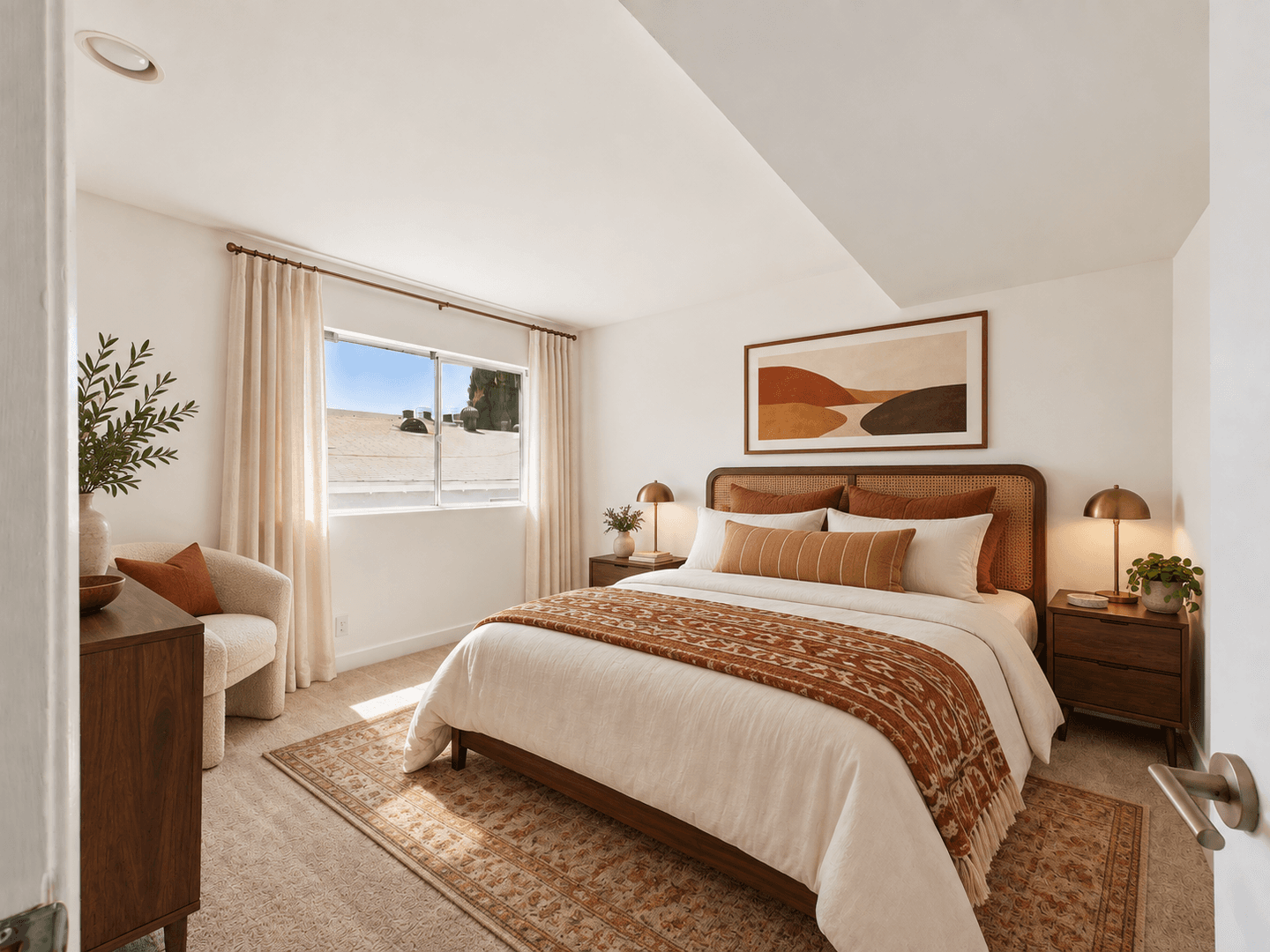 Sherman Oaks Apartment: 4365 Mammoth Ave