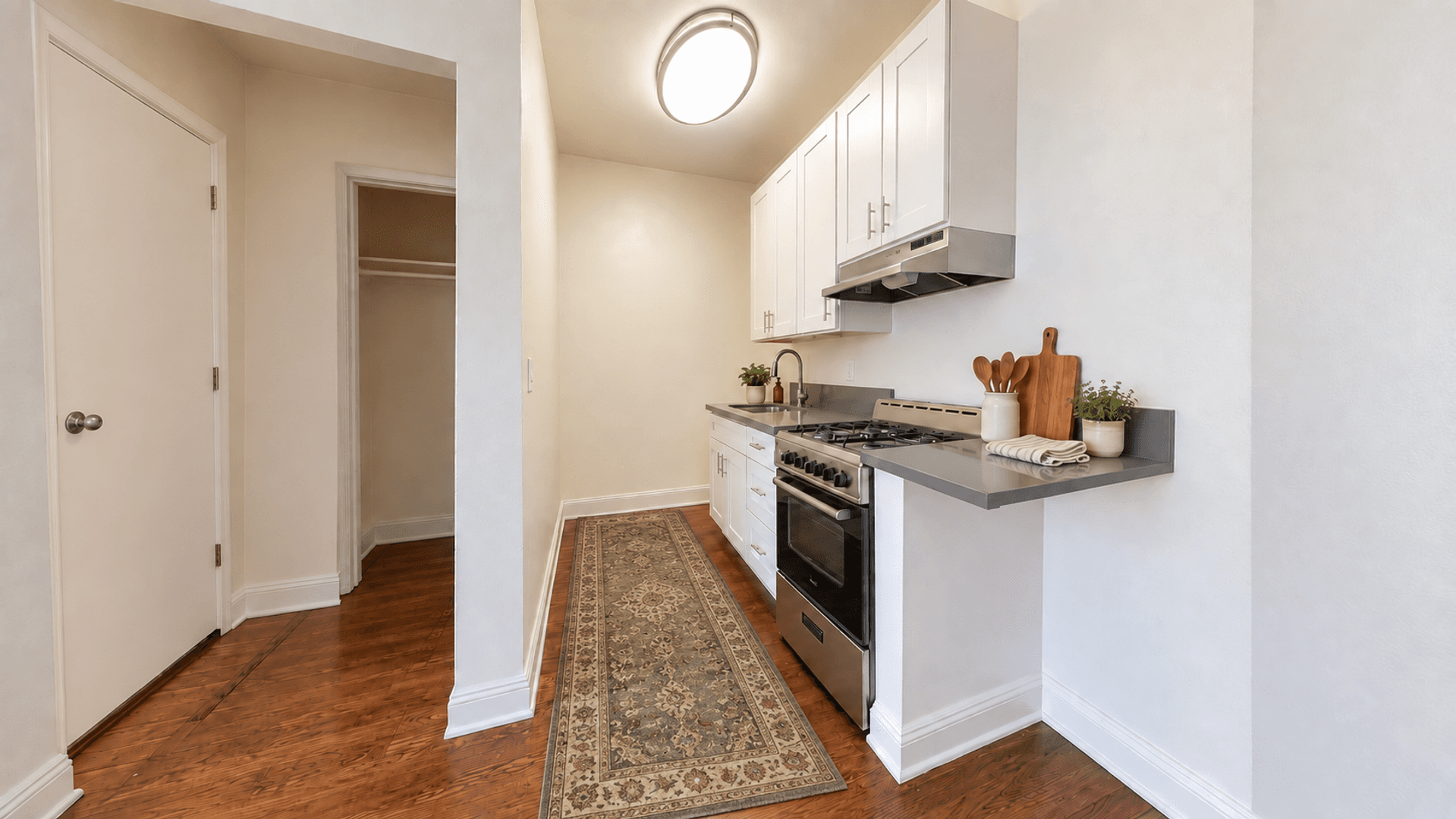 Los Angeles Apartment: 326 S. Normandie Ave.