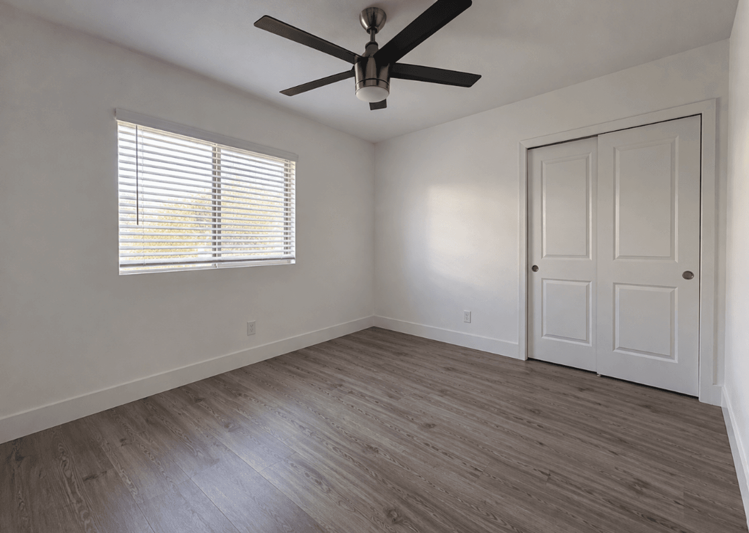 Culver City Apartment: 6125 Canterbury Dr.