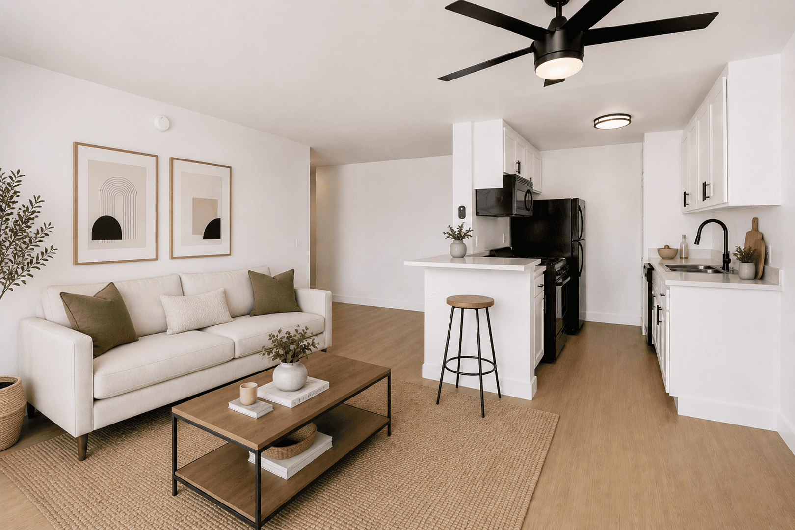Tarzana Apartment: 5919 Reseda Blvd
