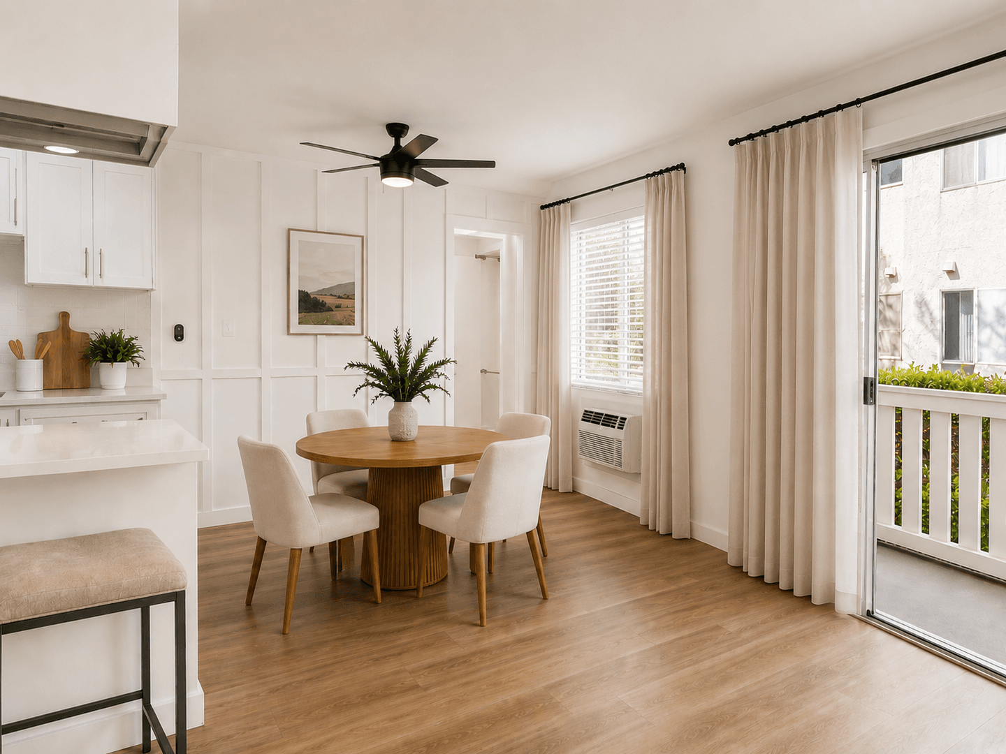 Reseda Apartment: 7722 Reseda Blvd