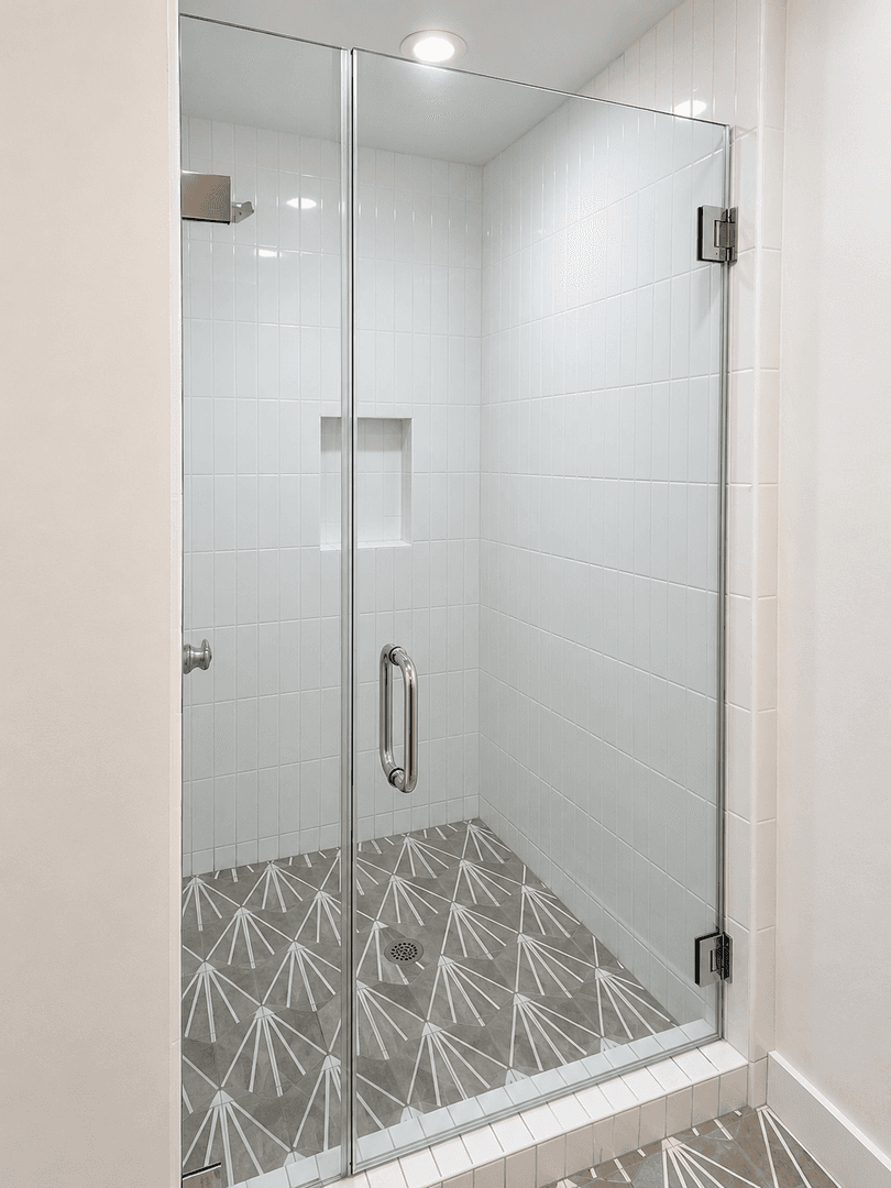 Los Angeles Apartment: 3701 Hughes Ave