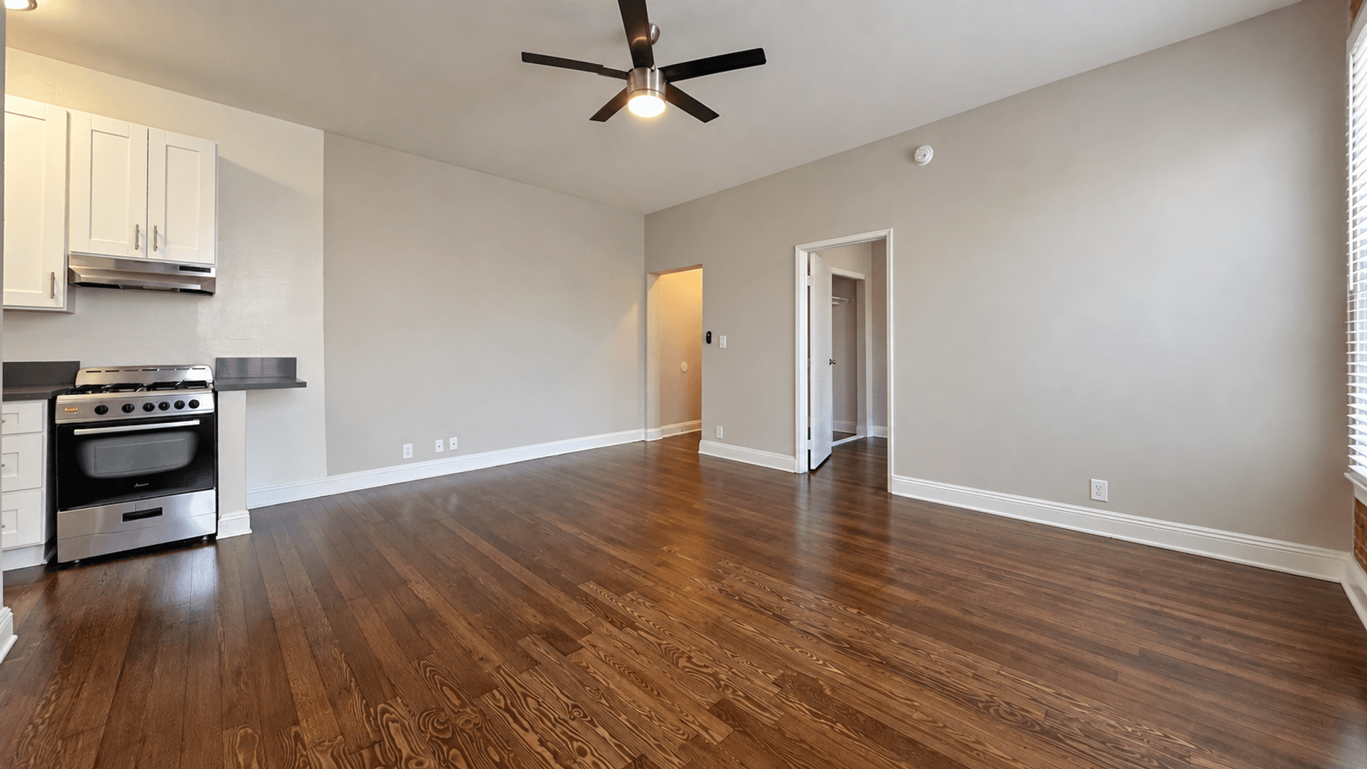 Los Angeles Apartment: 326 S. Normandie Ave.