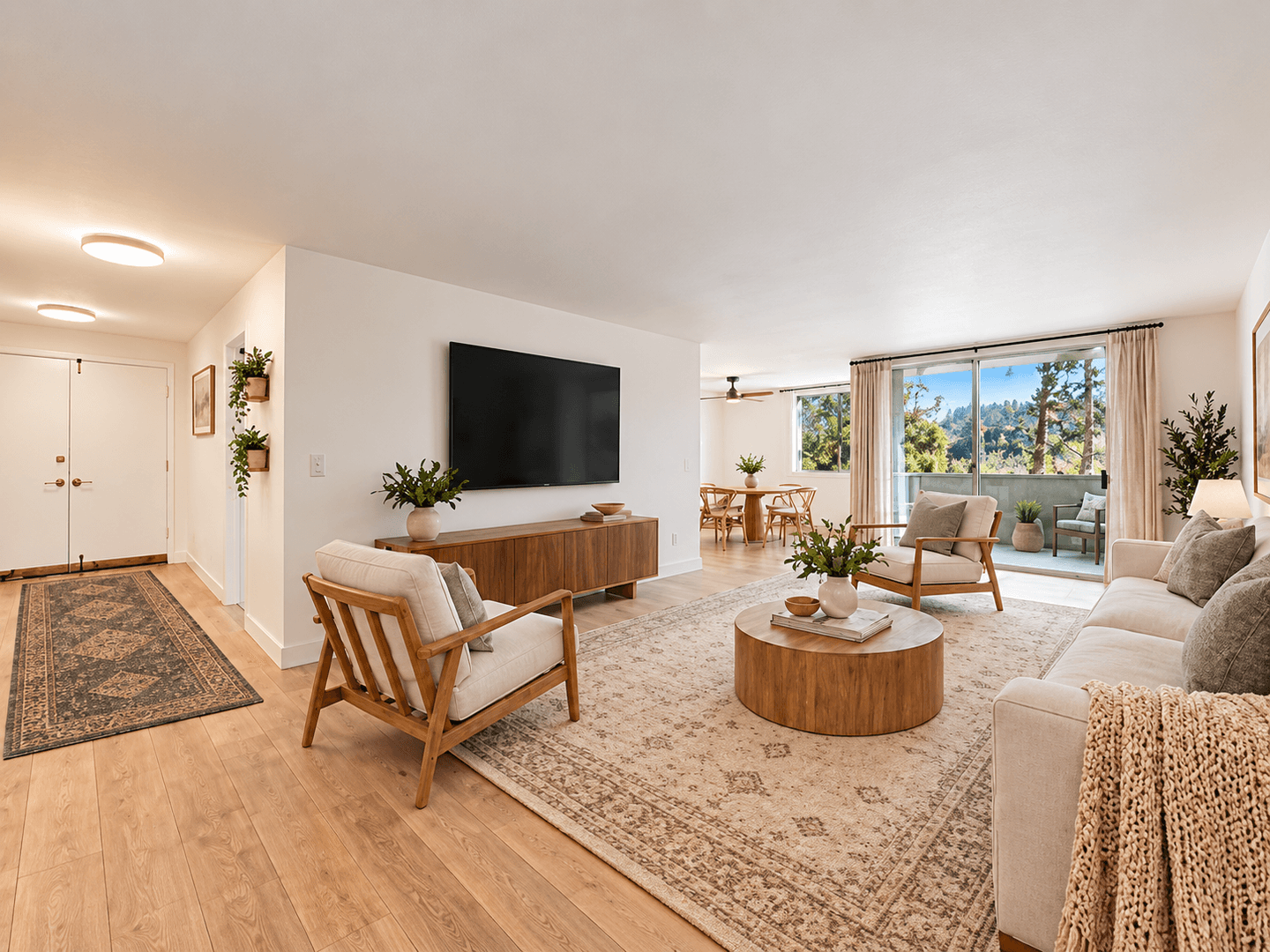 Sherman Oaks Apartment: 4365 Mammoth Ave