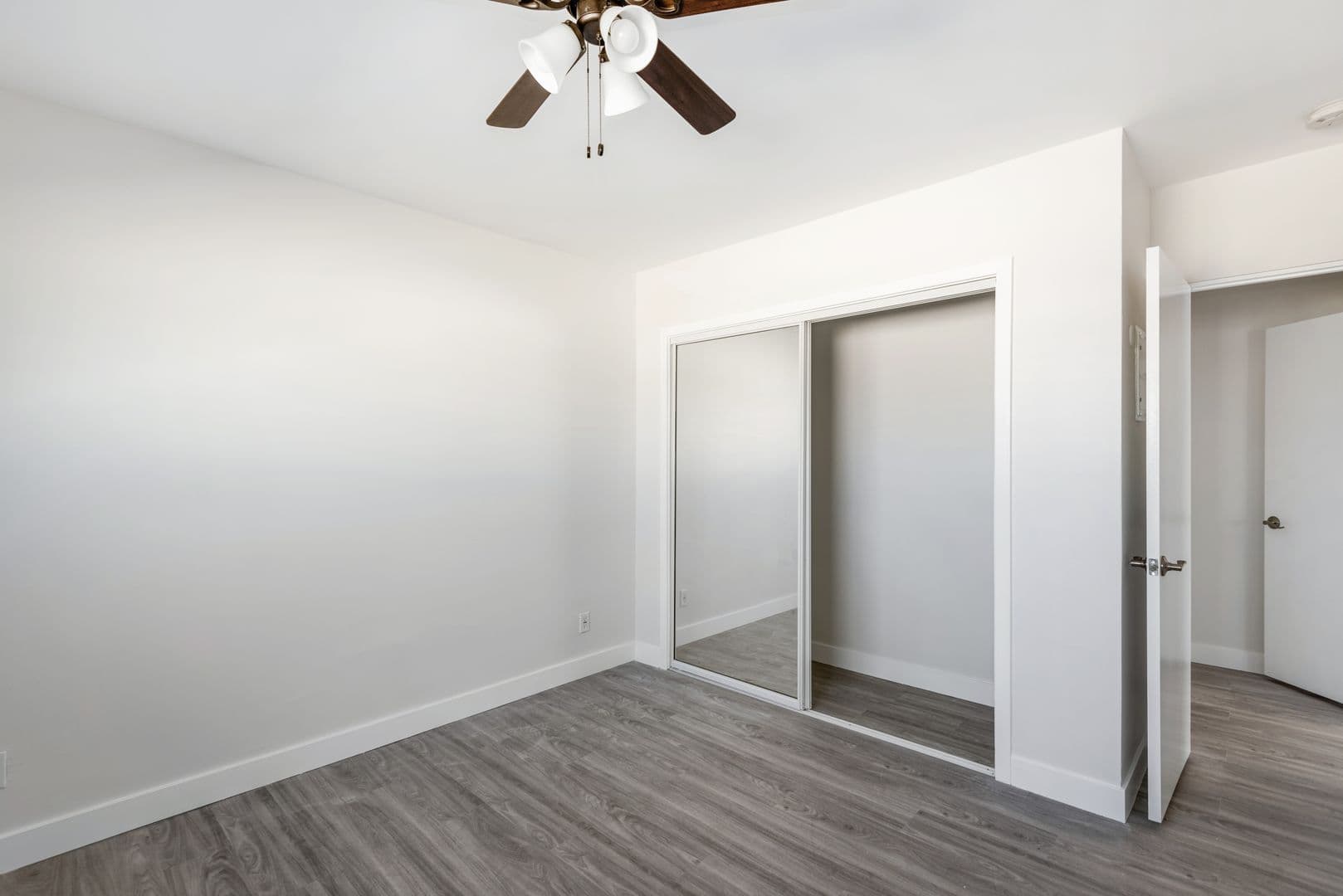 Los Angeles Apartment: 1510 S. St Andrews Place