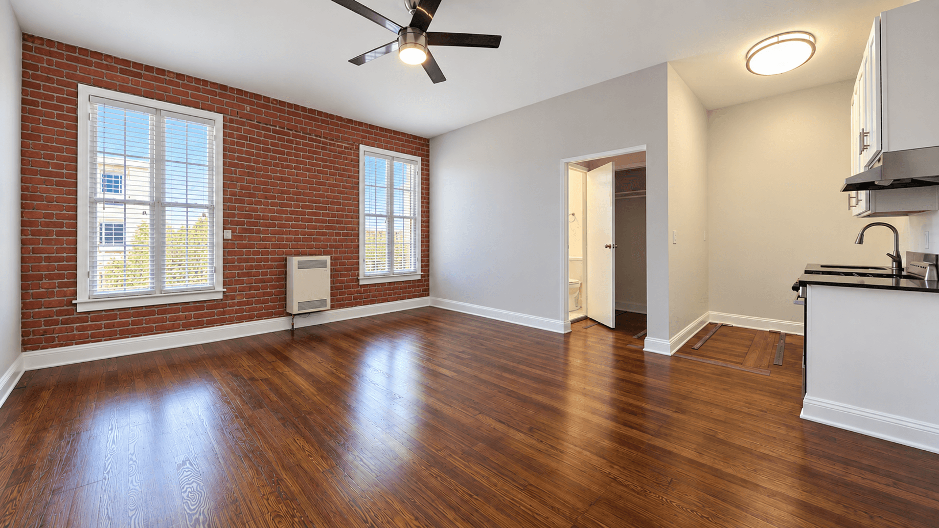 Los Angeles Apartment: 326 S. Normandie Ave.