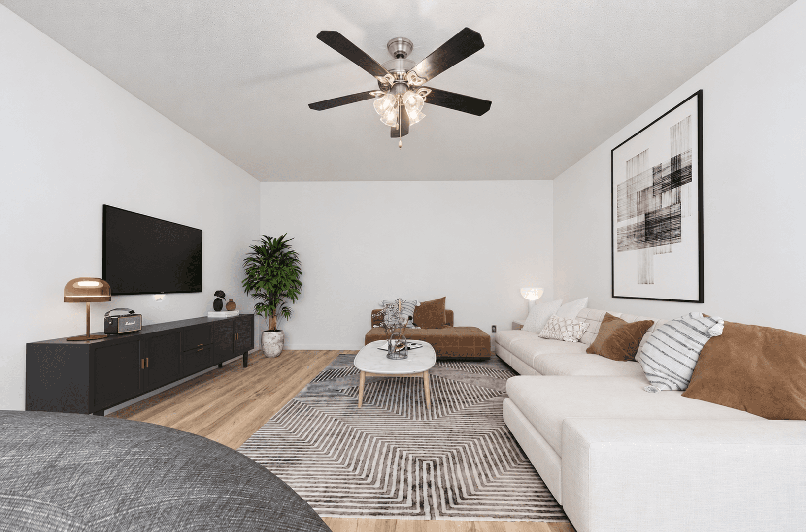 Sherman Oaks Apartment: 14955 Dickens St