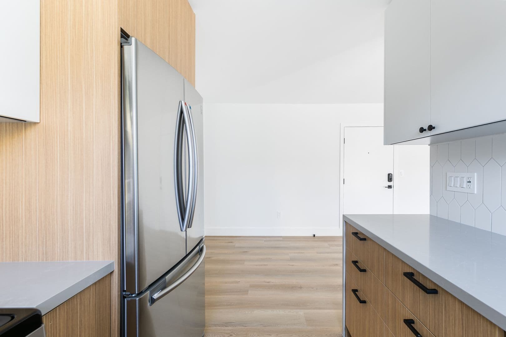 Los Angeles Apartment: 5358 Loma Linda Ave
