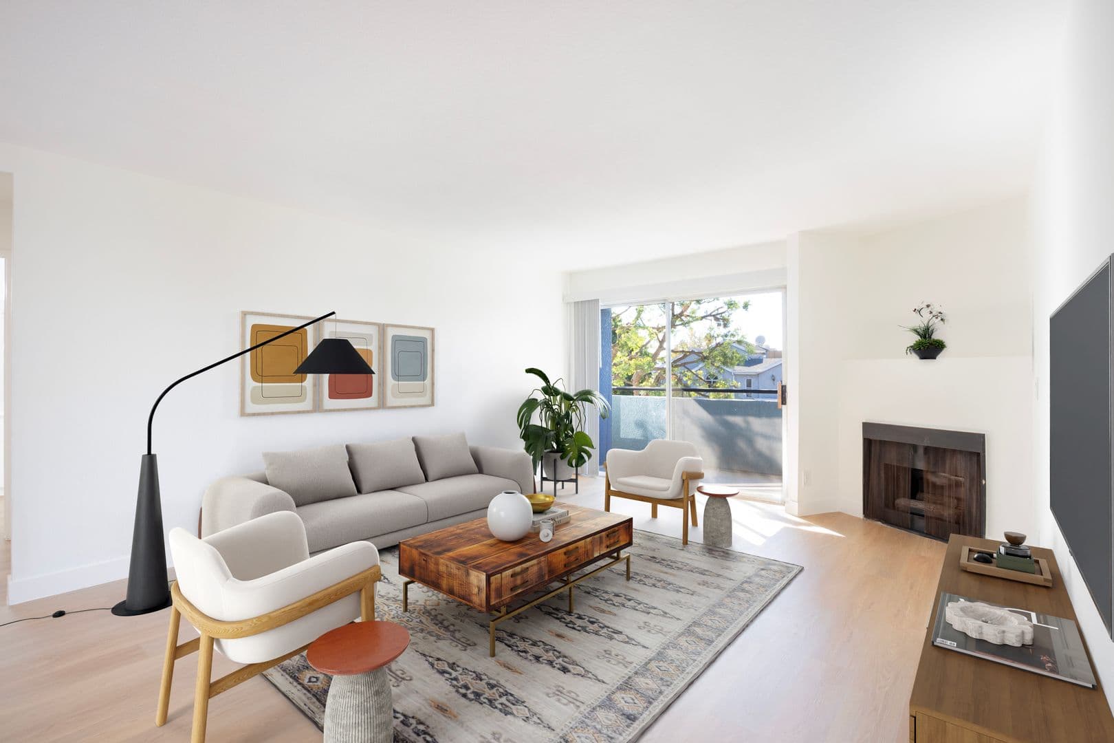 Northridge Apartment: 10020 Zelzah Avenue